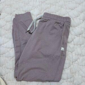 Vuori Halo Joggers (pink)